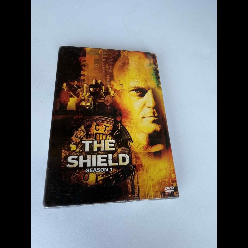 New The Shield - Complete First Season (DVD, 2008) Sealed